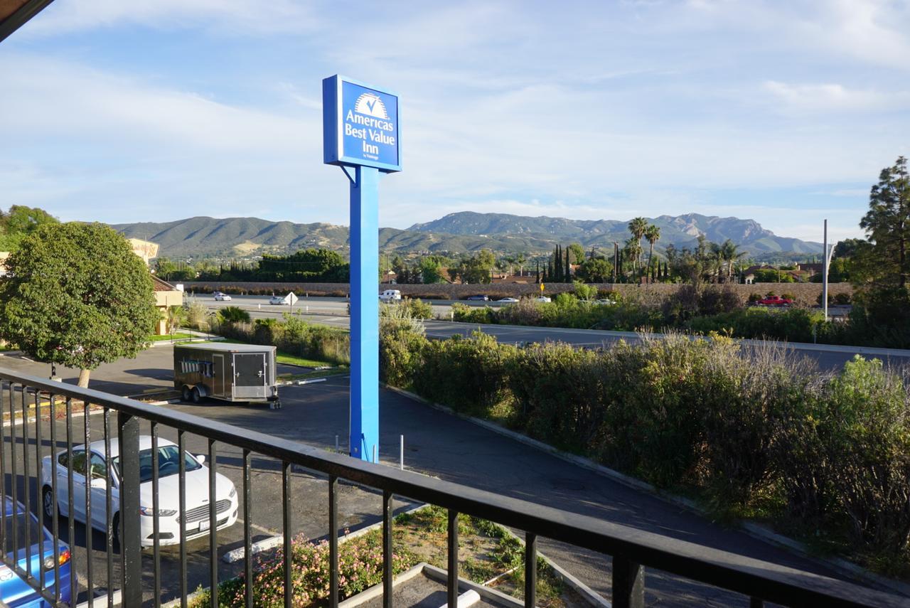 Americas Best Value Inn Thousand Oaks Exterior foto